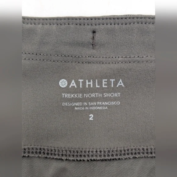 Athleta Trekkie North Short Sz 2 Olive Green Quick Dry Moisturizer Wicking SPF50 - Picture 10 of 17
